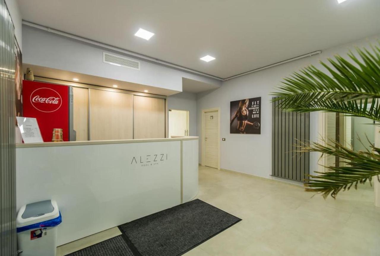 Blue Apartment In Spa N Pool Beach Resort Navodari Exterior photo